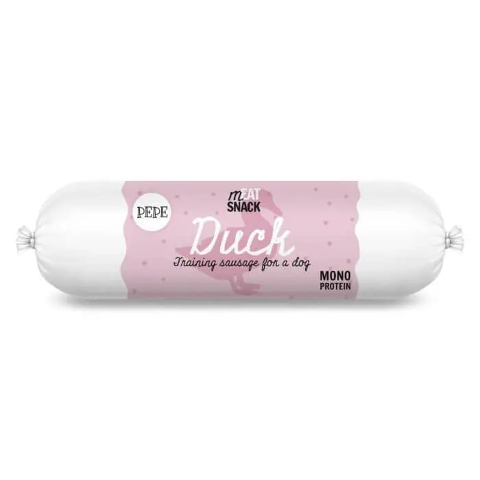 Kiełbaska treningowa kaczka PEPE o wadze 200g, w różowym opakowaniu z napisem 'Duck' i logo na przodzie. Naturalna przekąska dla psów.