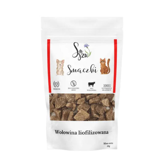 Przezroczysta torebka z liofilizowaną wołowiną dla zwierząt, z grafiką psa i kota oraz logo "Smaczki". Masa netto 40g.